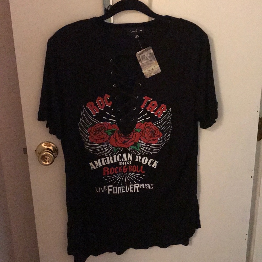 NWT 2xl printed lace up top